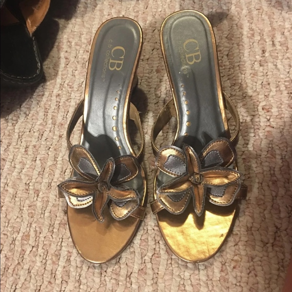 Gold wedge heels